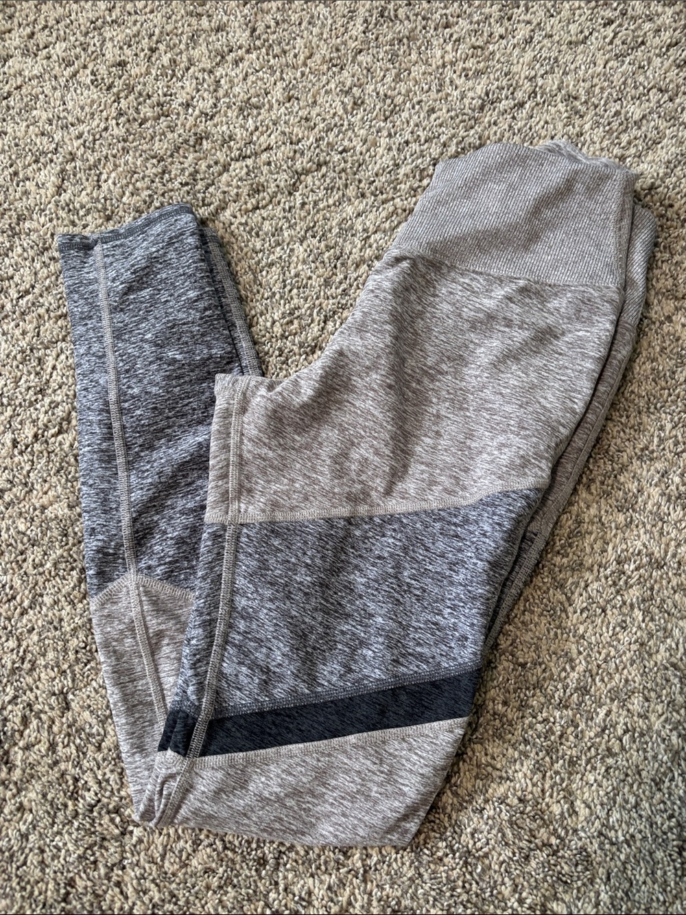 ALO Yoga Alosoft Sheila Color Block Leggings size large